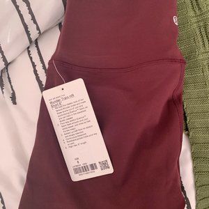 Wunder Train High-Rise Short 6" - Cassis